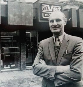 Aart Vet overleden