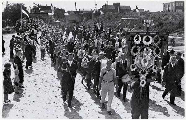 De eerste speeltuin St. Theresia