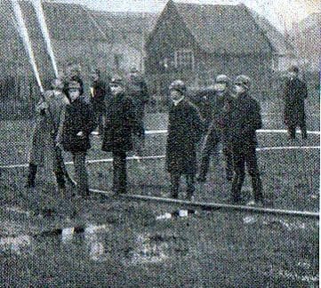 Een motorspuit voor de Vrijwillige Brandweer